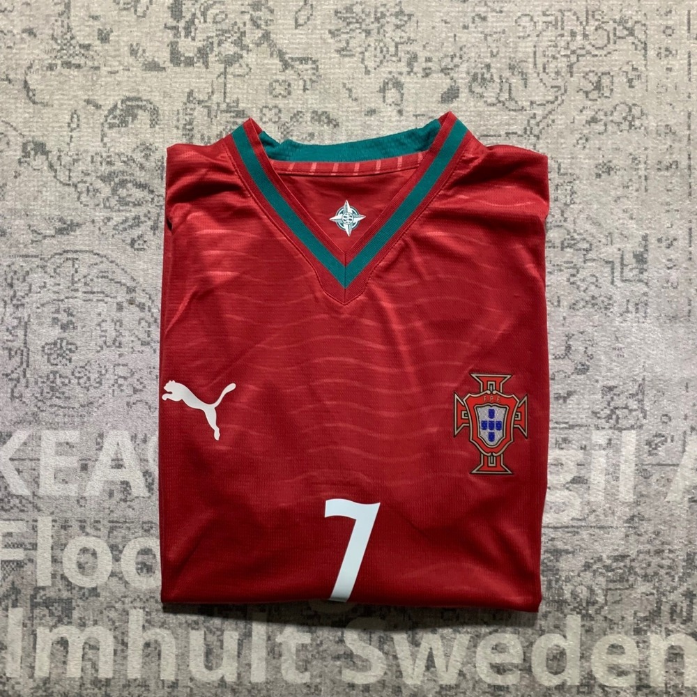 Puma Portugal Cristiano Ronaldo 7 Soccer Jersey Mens Red New NWT - Picture 3 of 12